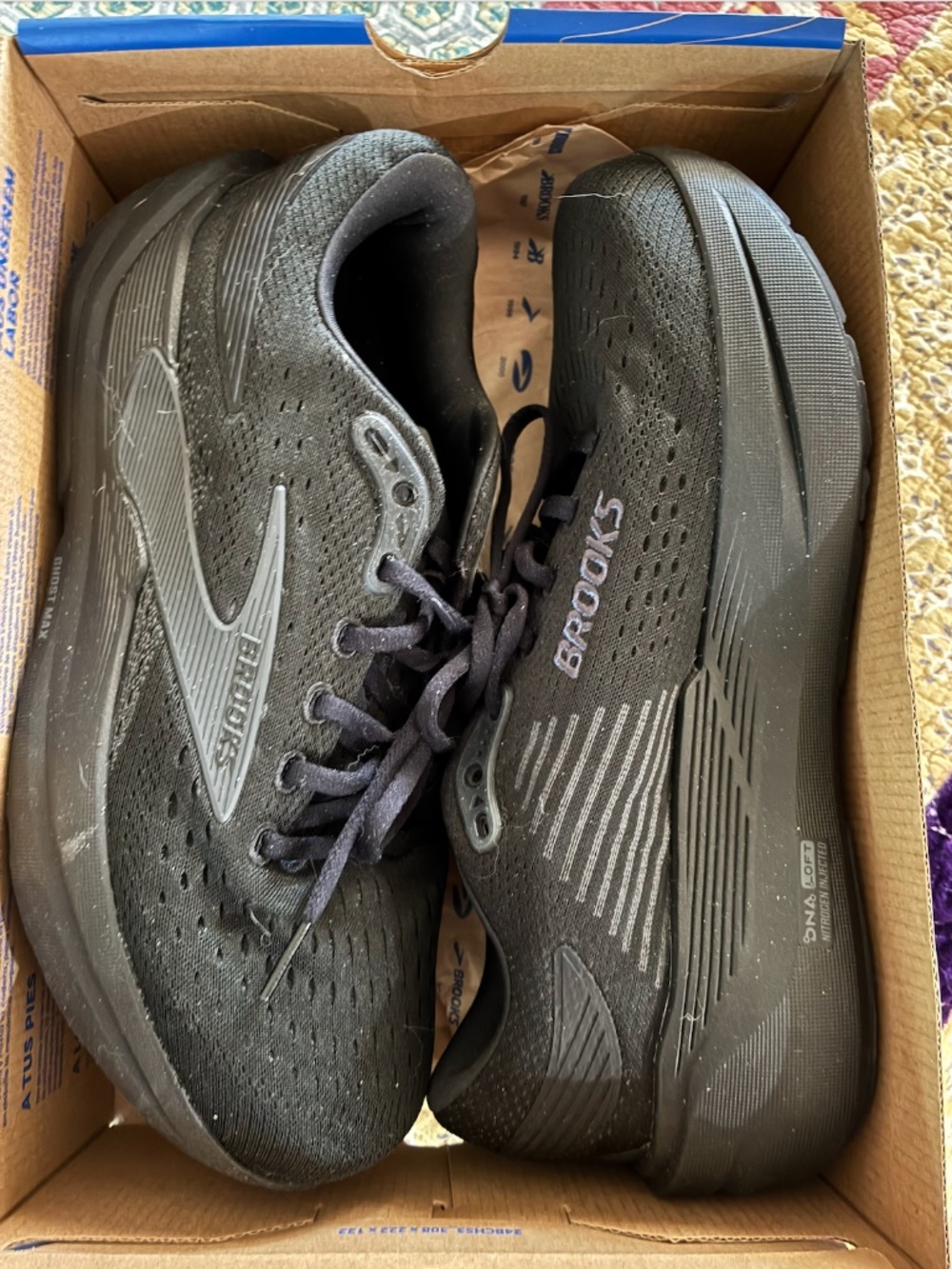 Brooks Ghost Max 3 Mens 9.5 Womens 11